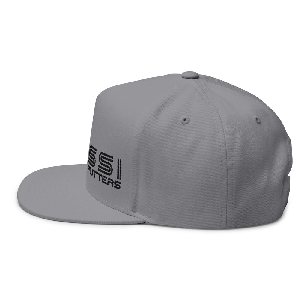 Chassi Putters Flat Bill Cap - Stylish Golf Hat for Enthusiasts